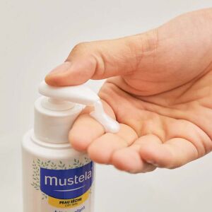 Mustela Nourishing Cleansing Gel With Cold Cream 300 ml - 4