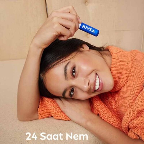 Nivea Essential Care Dudak Koruyucu 4.8g - 3