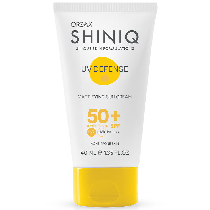 Shiniq UV Defense Matlaştırıcı Güneş Koruyucu SPF50 + 40 ml